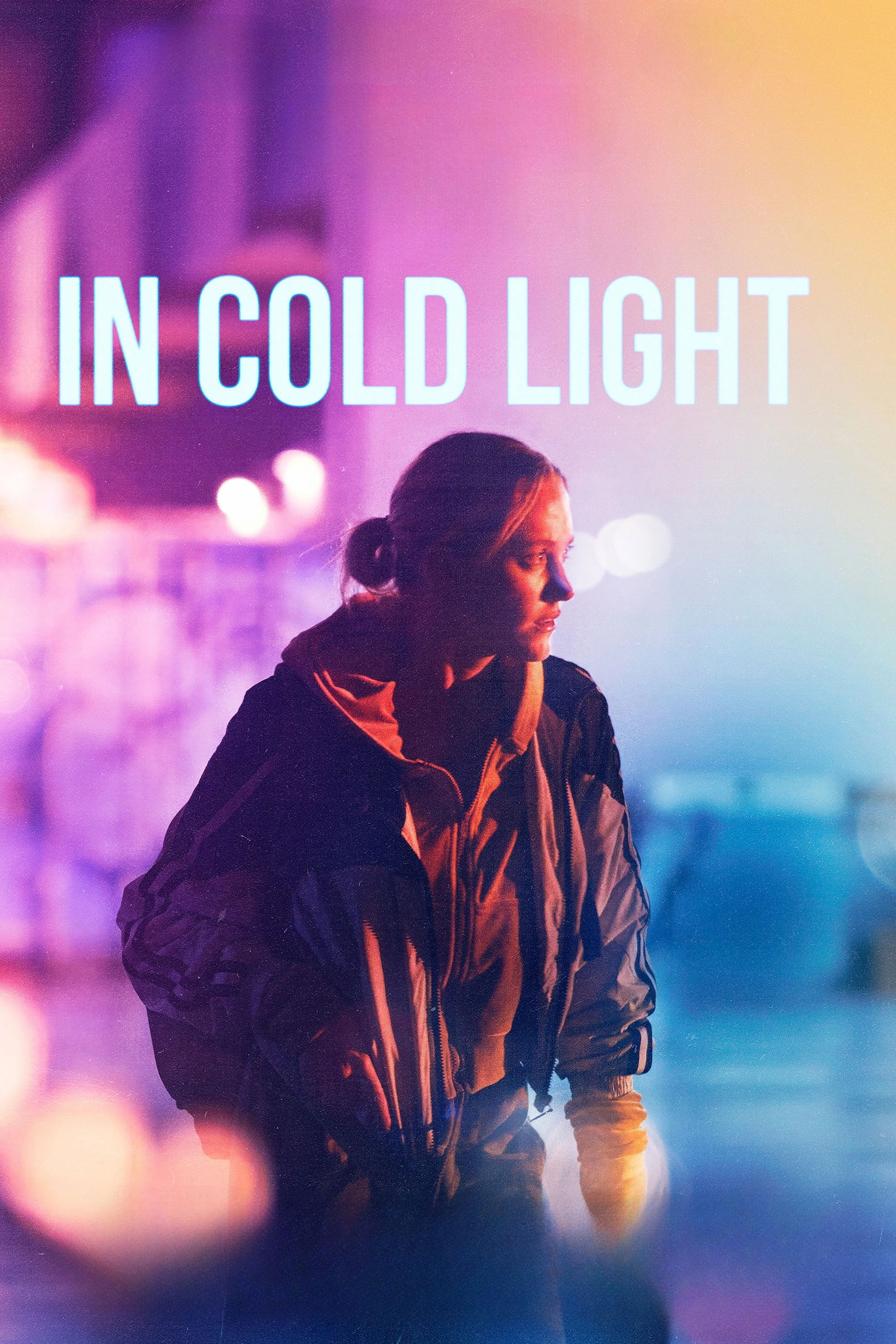 Đào Tẩu Trong Đêm - In Cold Light